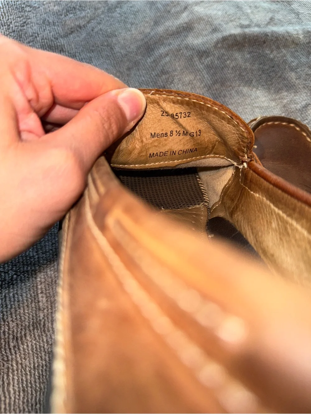 J&M Men’s Brown Leather Tassel Slip-On Loafers